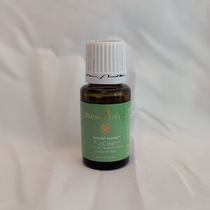 Young Living Animal Scents PuriClean Essential Oil - Green and White